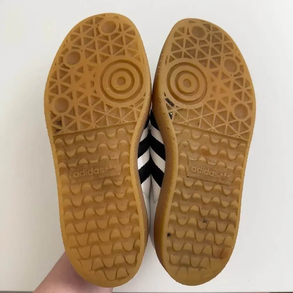 Adidas Sambae Samba Sneakers Women's 7 Black White Gum Casual Preppy Minimalist